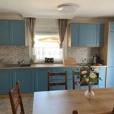 公寓 Izabella Vendeghaz Balatonrendes